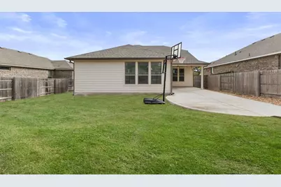 104 Scenic Hills Circle, Georgetown, TX 78628 - Photo 29