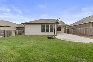 104 Scenic Hills Cir, Georgetown, TX 78628 - Photo 29