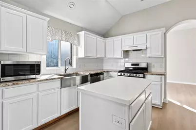 8248 Montoya Circle, Austin, TX 78717 - Photo 9