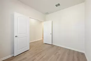 152 Jans Wy, Georgetown, TX 78626 - Photo 7