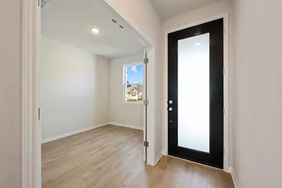 152 Jans Way, Georgetown, TX 78626 - Photo 5