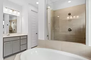 701 Tradewinds Wy, Georgetown, TX 78628 - Photo 23