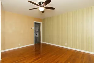 4510 Russell Dr, Austin, TX 78745 - Photo 3