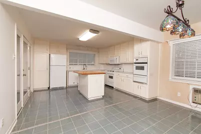 4510 Russell Drive, Austin, TX 78745 - Photo 5
