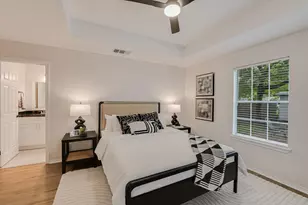 114 Havana St, Austin, TX 78704 - Photo 9