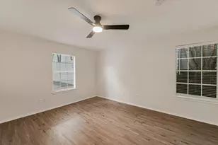 114 Havana St, Austin, TX 78704 - Photo 13