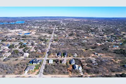 111 E Hickory Drive, Meadowlakes, TX 78654 - Photo 5