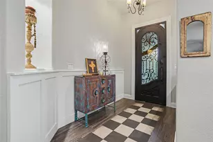 111 Brazos Dr, Georgetown, TX 78628 - Photo 7