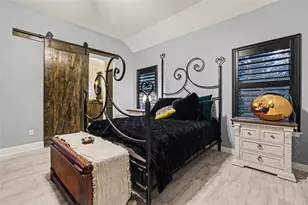111 Brazos Dr, Georgetown, TX 78628 - Photo 27