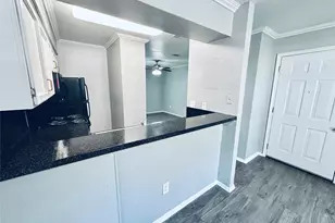 3702 S 2nd St, Austin, TX 78704 - Photo 3