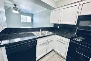 3702 S 2nd St, Austin, TX 78704 - Photo 7