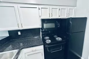 3702 S 2nd St, Austin, TX 78704 - Photo 11