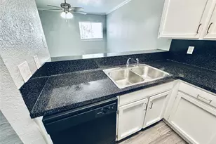 3702 S 2nd St, Austin, TX 78704 - Photo 9