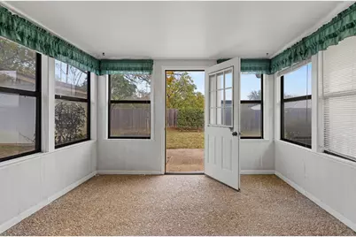 108 Tanglewood Drive, Fredericksburg, TX 78624 - Photo 13