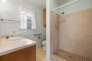 108 Tanglewood Dr, Fredericksburg, TX 78624 - Photo 17