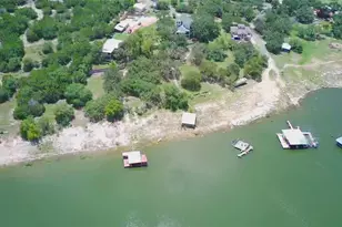 20704 E Lakeshore Dr, Spicewood, TX 78669 - Photo 35