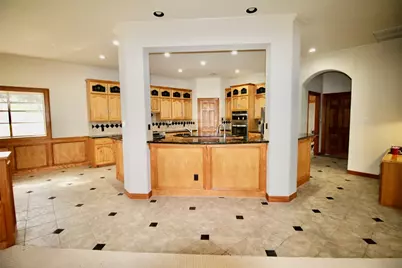 20704 E Lakeshore Drive, Spicewood, TX 78669 - Photo 9