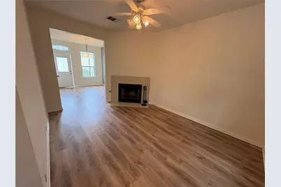 215 Michaelis #B, Kyle, TX 78640 - Photo 7
