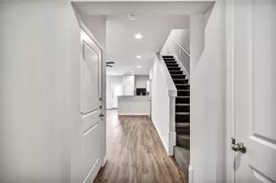 207 Peruna Dr, Marble Falls, TX 78654 - Photo 7