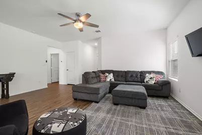 104 Blue Blaze Trail, Georgetown, TX 78628 - Photo 7