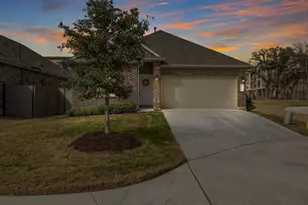 104 Blue Blaze Trl, Georgetown, TX 78628 - Photo 27