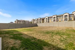 104 Blue Blaze Trl, Georgetown, TX 78628 - Photo 25