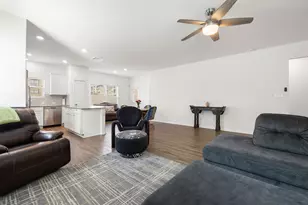 104 Blue Blaze Trl, Georgetown, TX 78628 - Photo 11