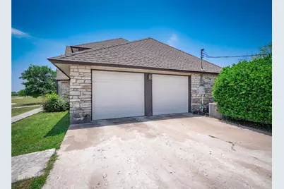 1822 Rowe Loop, Pflugerville, TX 78660 - Photo 37