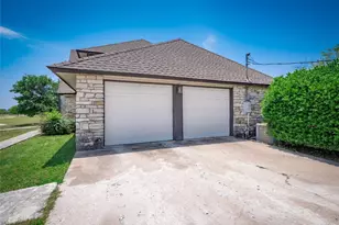 1822 Rowe Loop, Pflugerville, TX 78660 - Photo 37