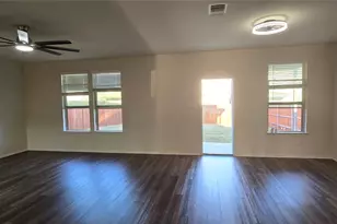 153 Purple Sandpiper Ln, Leander, TX 78641 - Photo 7