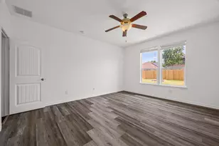 2215 McCombs St, Georgetown, TX 78626 - Photo 13