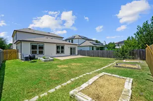 2215 McCombs St, Georgetown, TX 78626 - Photo 27