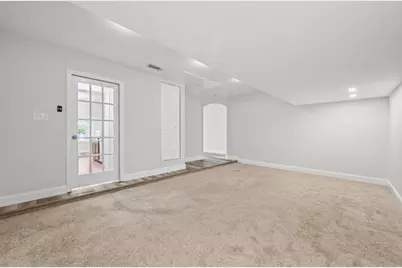 1910 Oaklawn Drive, Taylor, TX 76574 - Photo 27