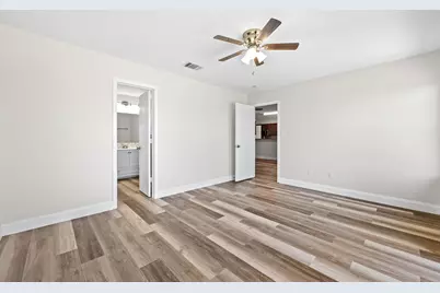 1910 Oaklawn Drive, Taylor, TX 76574 - Photo 19