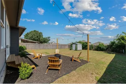 1910 Oaklawn Drive, Taylor, TX 76574 - Photo 3