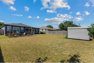1910 Oaklawn Drive, Taylor, TX 76574 - Photo 37