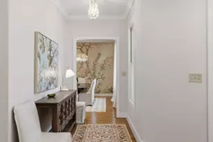 308 E Travis St, Fredericksburg, TX 78624 - Photo 9