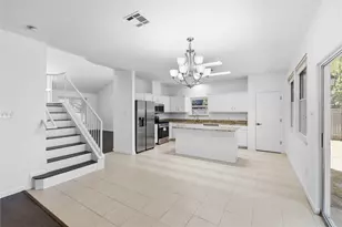4228 Columbine Dr, Austin, TX 78727 - Photo 13