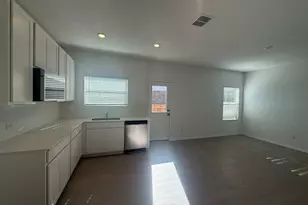 18030 Prairie Falcon Wy, Pflugerville, TX 78660 - Photo 5