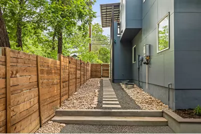 2202 Garden Street #B, Austin, TX 78702 - Photo 17