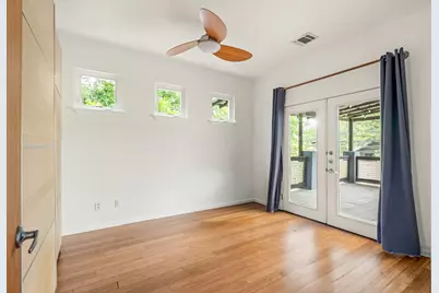 2202 Garden Street #B, Austin, TX 78702 - Photo 13