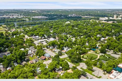 2202 Garden Street #B, Austin, TX 78702 - Photo 29
