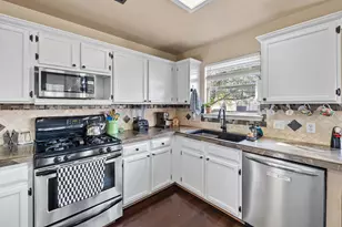 17536 Bishopsgate Dr, Pflugerville, TX 78660 - Photo 13