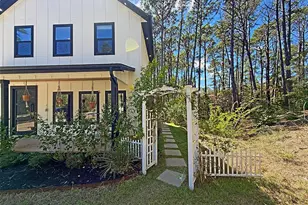 105 Mokolii Ct, Bastrop, TX 78602 - Photo 27
