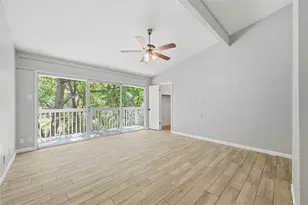 7 Hull Circle Dr, Austin, TX 78746 - Photo 11