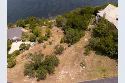 909 Janet Drive, Canyon Lake, TX 78133 - Photo 13