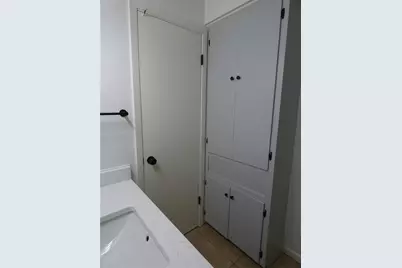 2203 Western Trails Boulevard #B, Austin, TX 78745 - Photo 17