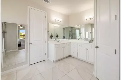 1136 Almeria Bend, Leander, TX 78641 - Photo 15