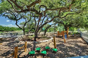4604 Longevity Dr, Austin, TX 78731 - Photo 23