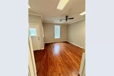 300 N US Highway 281 Street, Marble Falls, TX 78654 - Photo 7